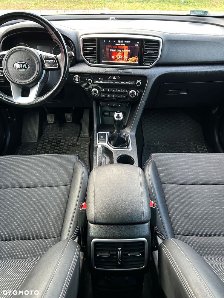 Kia Sportage 1.6 GDI Black Edition 2WD - 18