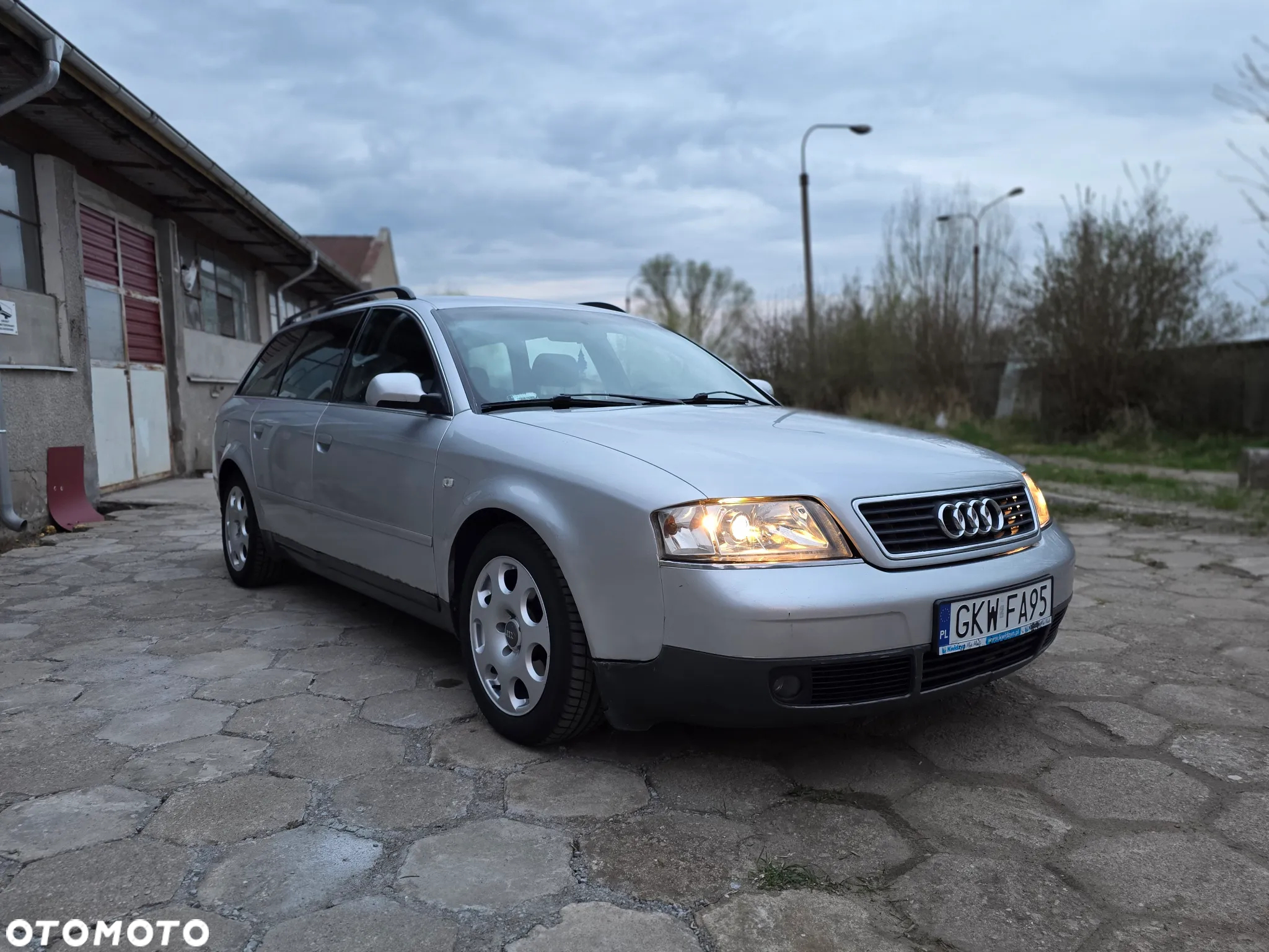 Audi A6 Avant 1.9 TDI - 4