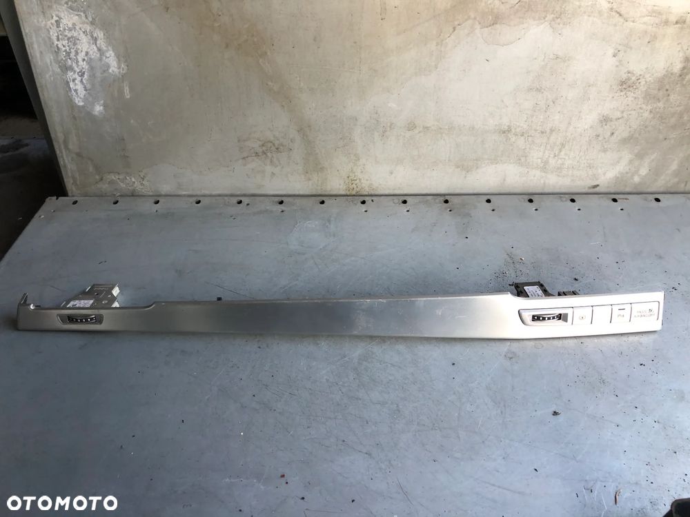 R-328 . Listwa Ramka Dekor Konsoli Wewnętrznej 4H2853173 Angielska z przełącznikami Audi A8 D4 2014R - Gwarancja Wysyłka