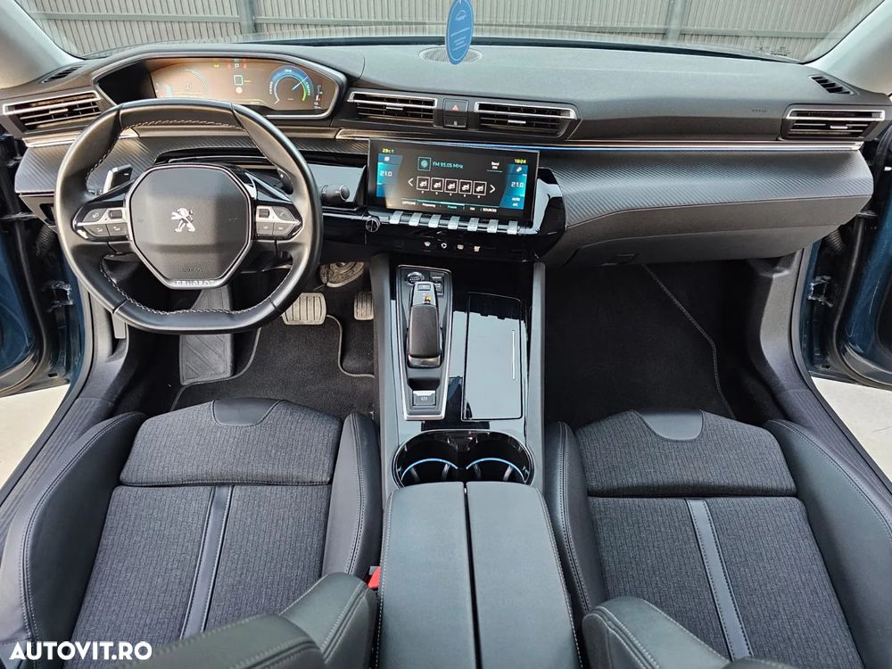 Peugeot 508 Plug-In Hybrid 225 e-EAT8 Allure Pack - 14