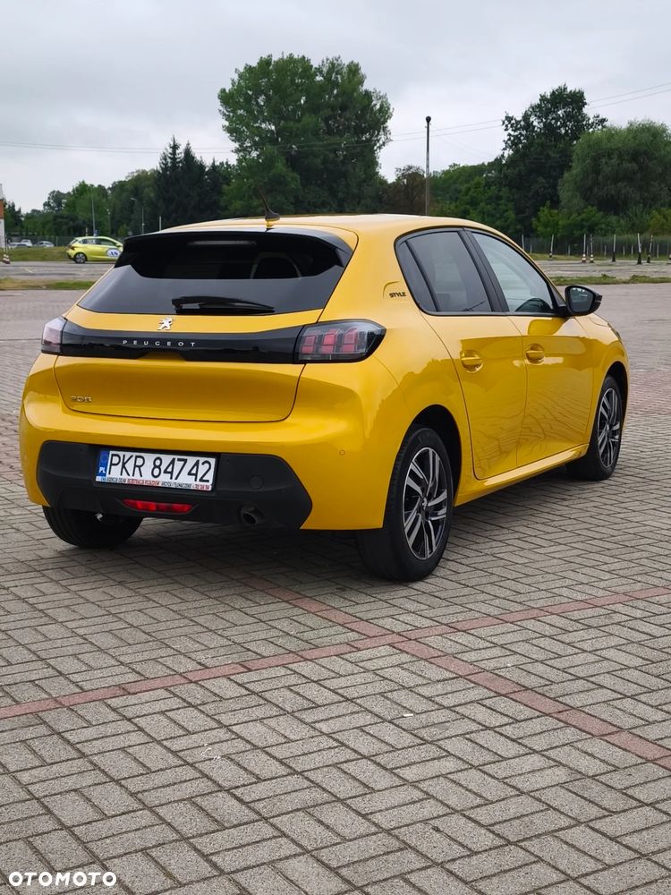 Peugeot 208 1.2 PureTech Style S&S - 4