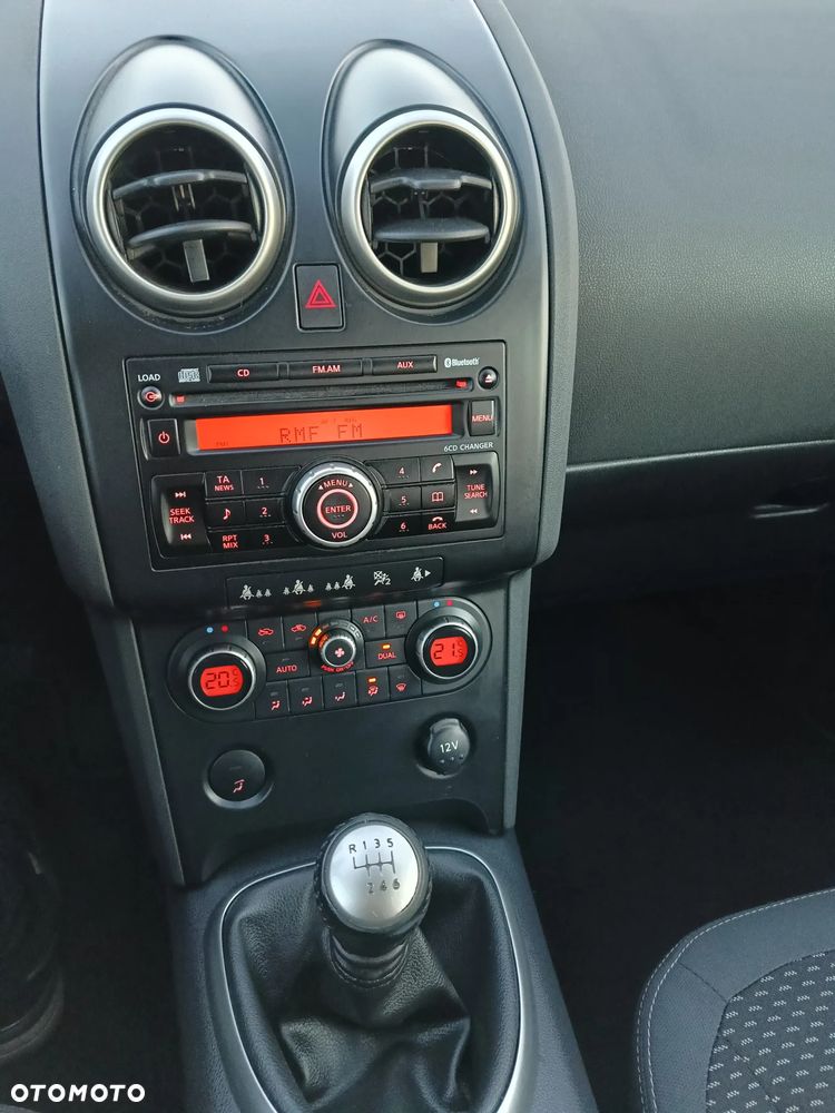 Nissan Qashqai - 8