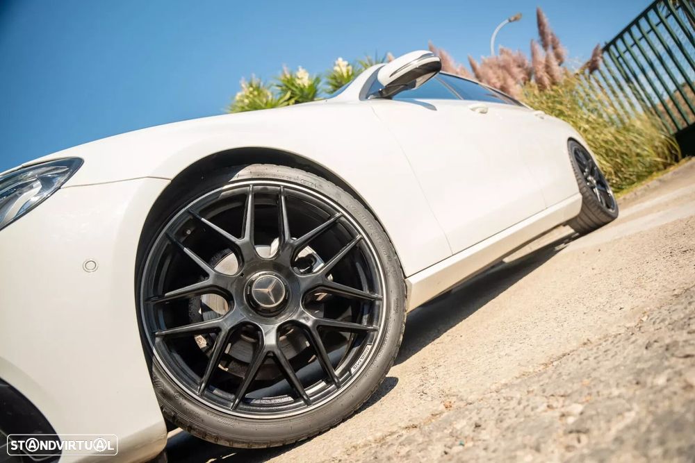 Mercedes-Benz E 220 - 3