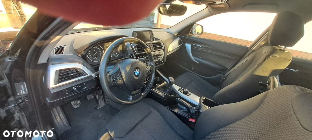 BMW Seria 1 116i Sport Line - 10