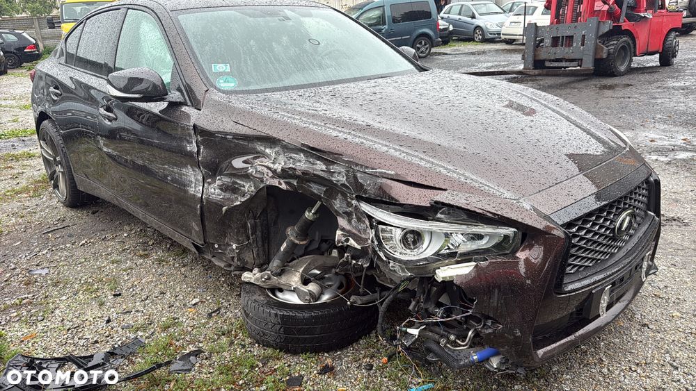 Infiniti Q50 Q50S 3.0t Sport Tech - 3