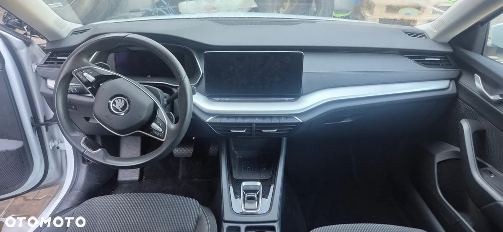 Skoda Octavia 2.0 TDI Edition 130 Essence DSG - 36