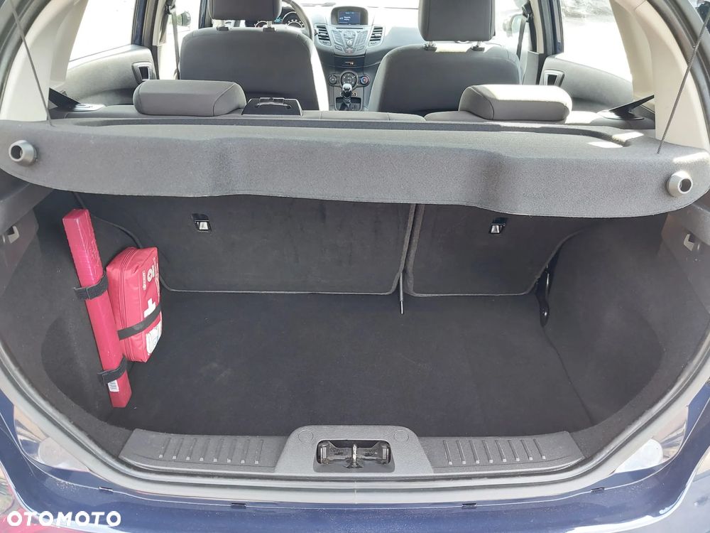 Ford Fiesta 1.0 EcoBoost S&S TITANIUM - 16