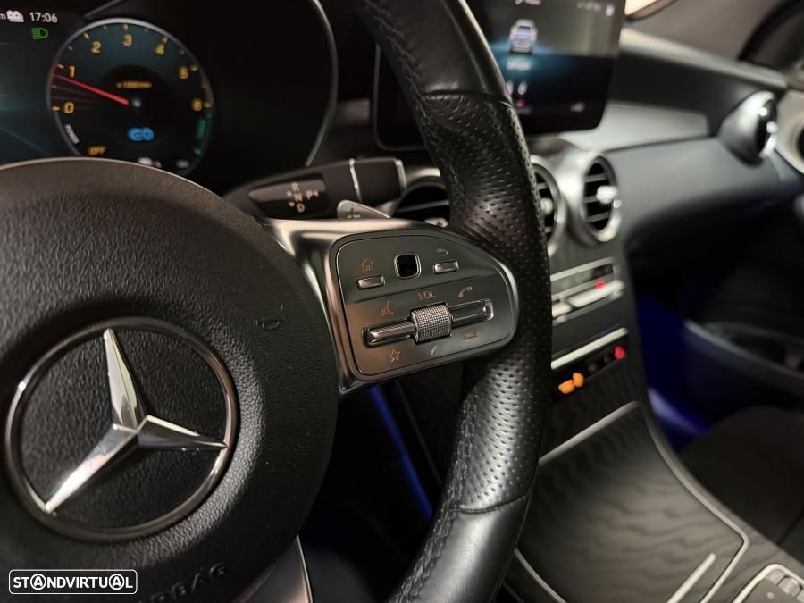 Mercedes-Benz GLC 300 de 4Matic 9G-TRONIC AMG Line - 24