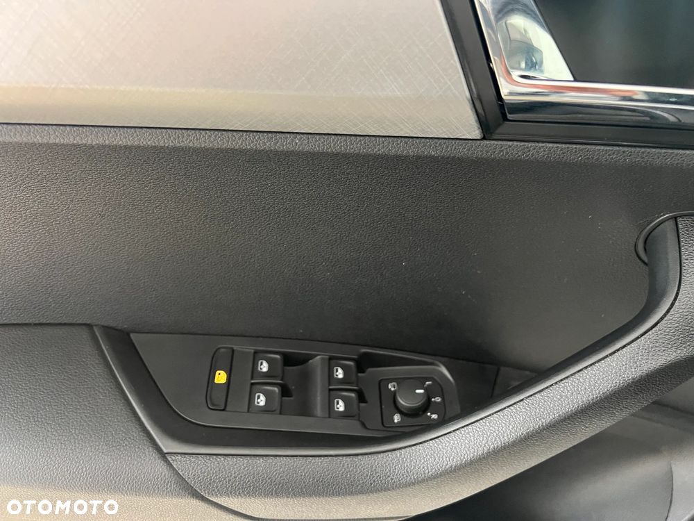 Skoda Karoq 1.5 TSI ACT Selection DSG - 18