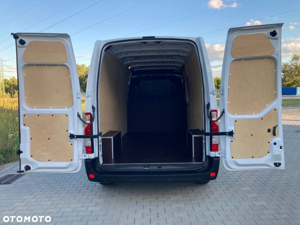 Renault Master - 22