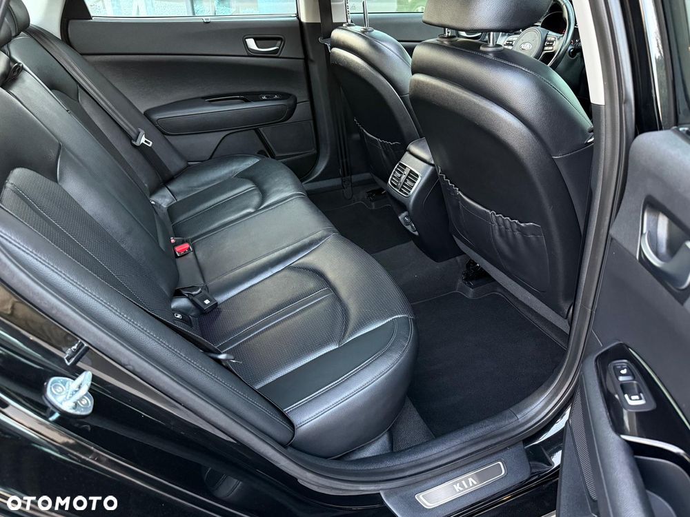 Kia Optima 1.7 CRDI XL DCT - 8