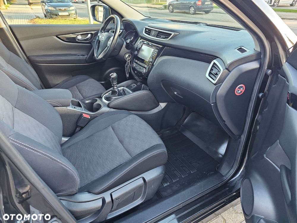 Nissan Qashqai - 22