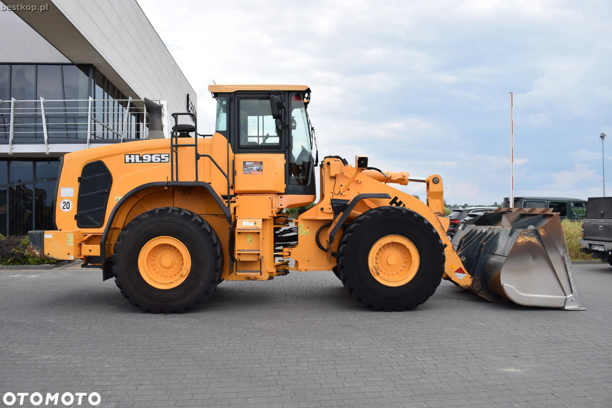 Hyundai HL965 - 2