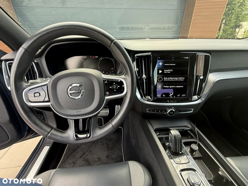 Volvo S60 B4 B R-Design - 6