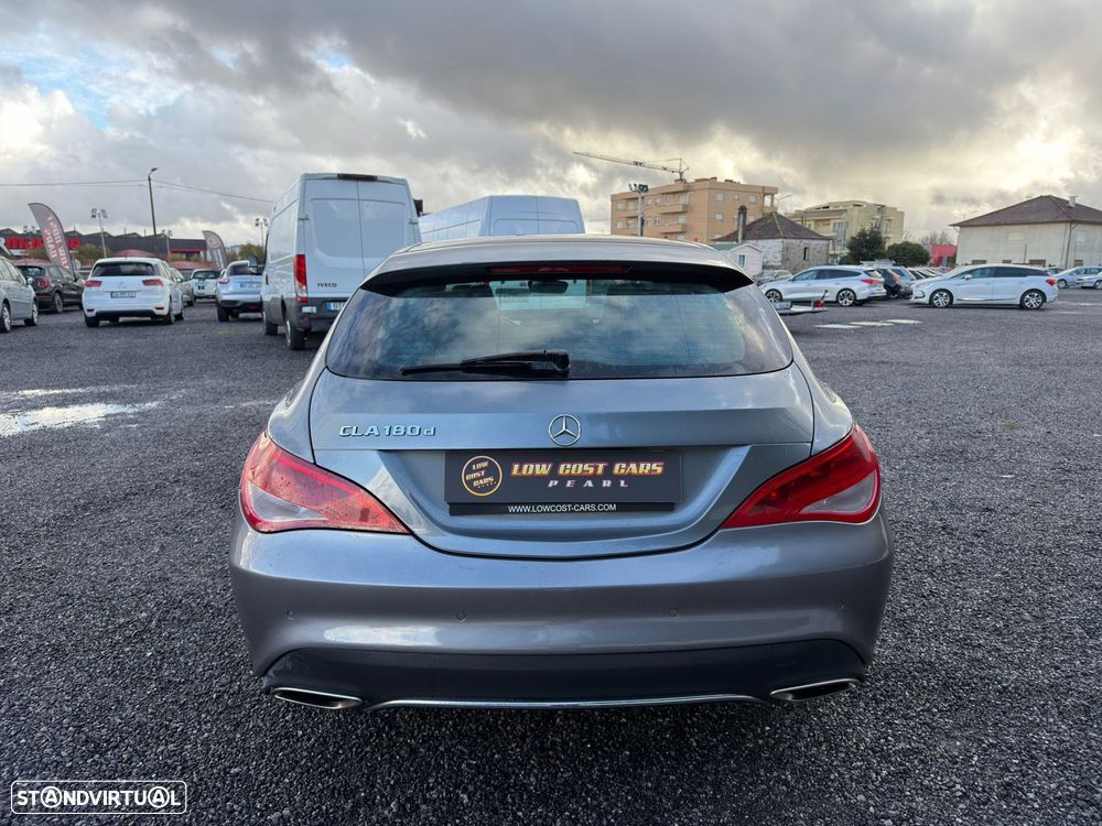 Mercedes-Benz CLA 180 - 13