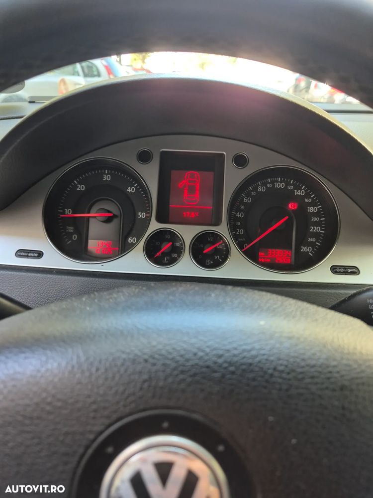 Volkswagen Passat 2.0TDI Comfortline DPF - 7