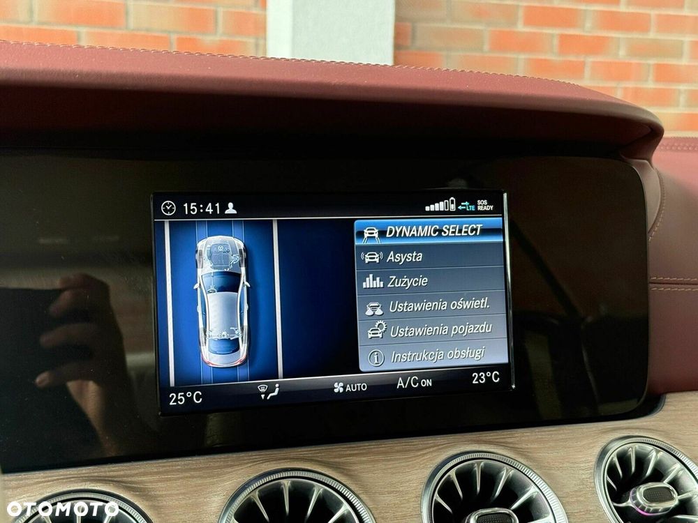 Mercedes-Benz Klasa E - 22