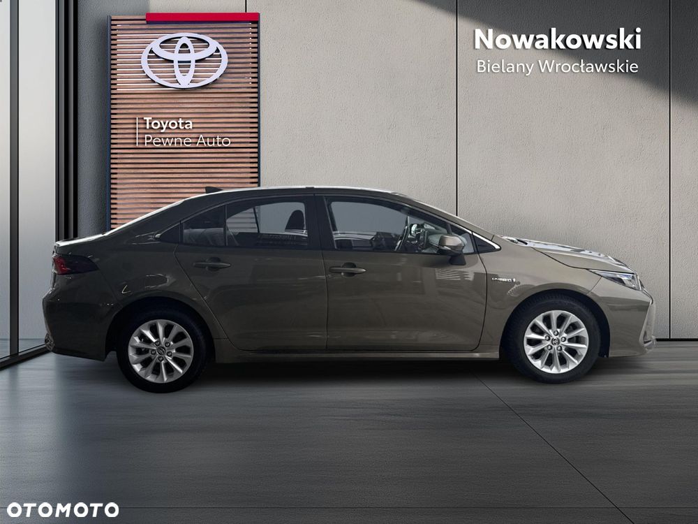Toyota Corolla 1.8 Hybrid Comfort - 6