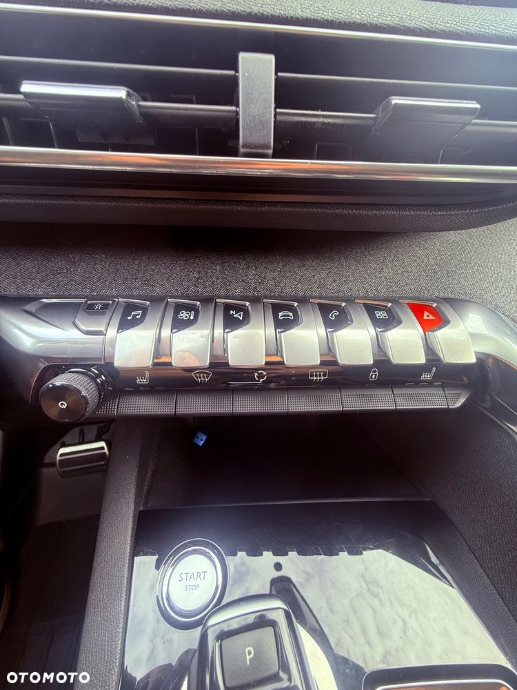 Peugeot 5008 1.6 THP Active S&S EAT6 - 33