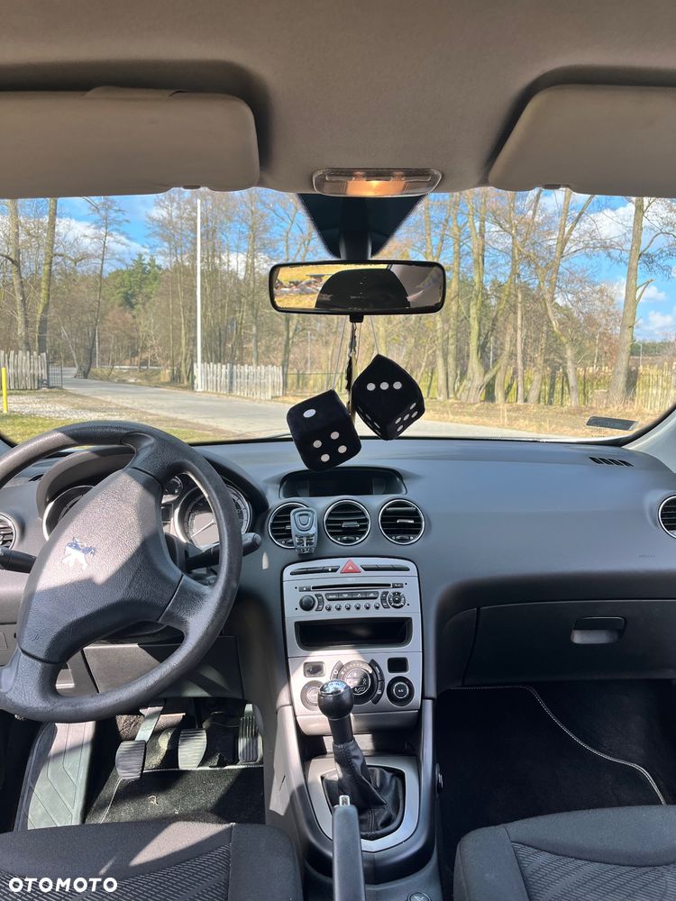 Peugeot 308 1.6 Trendy - 9
