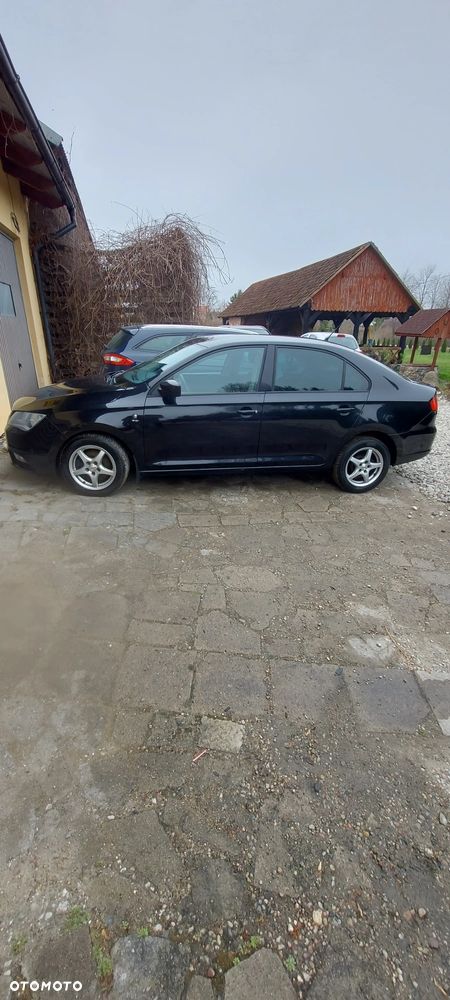 Seat Toledo 1.4 TSI Reference DSG - 4