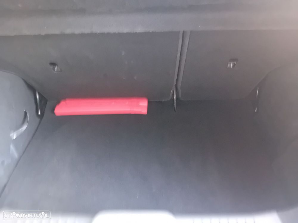 Ford Fiesta 1.25 Ambiente - 12