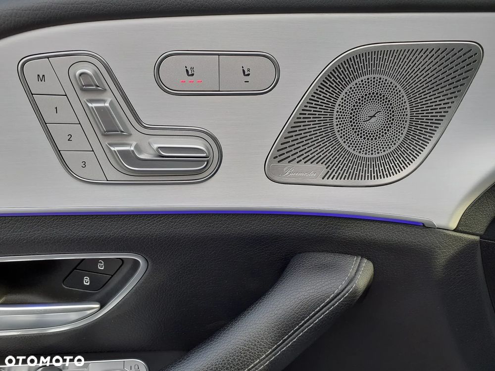 Mercedes-Benz GLE 300 d 4Matic 9G-TRONIC AMG Line - 21