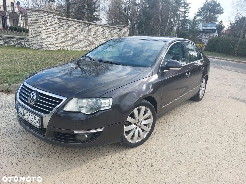 Volkswagen Passat 1.8 TSI Highline - 2