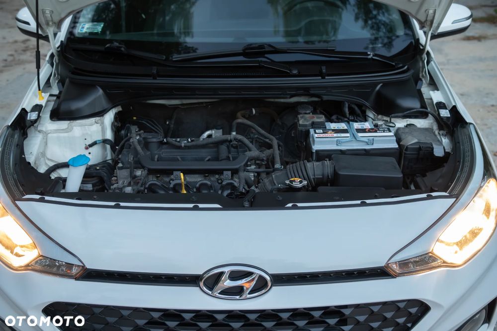 Hyundai i20 1.2 BlueDrive Classic + - 27