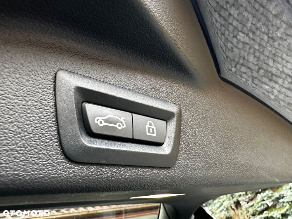 BMW X5 xDrive30d - 33