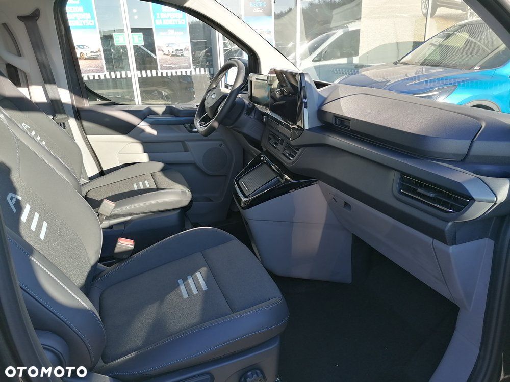 Ford Tourneo Custom 2.0 EcoBlue 320 L2 Active - 10