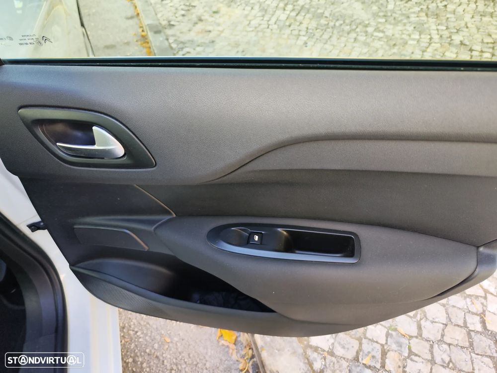 Citroën C4 1.6 BlueHDi Feel - 18
