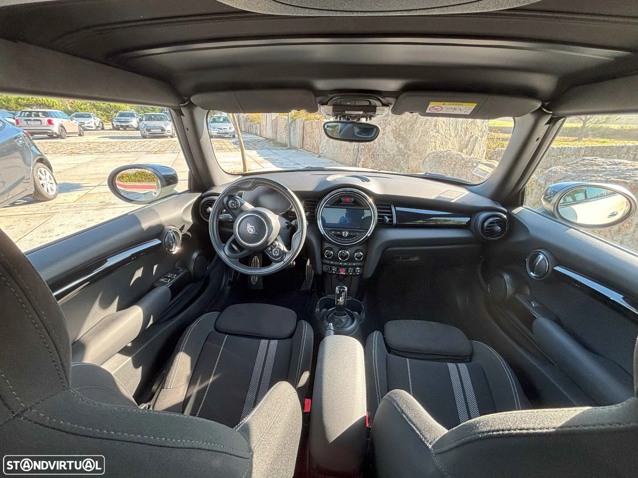 MINI Cabrio Cooper Auto - 18