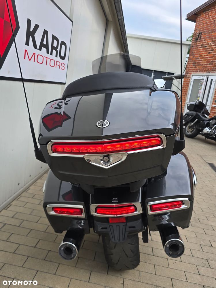 Yamaha Venture - 4