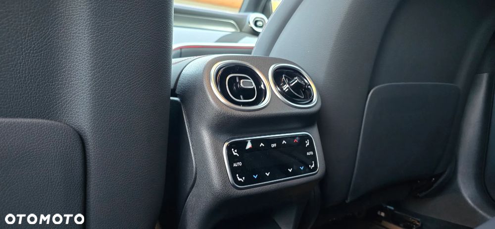 Mercedes-Benz GLC - 15