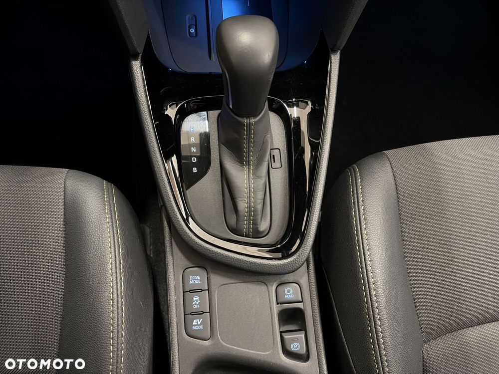 Toyota Yaris Cross Hybrid 1.5 Adventure - 22