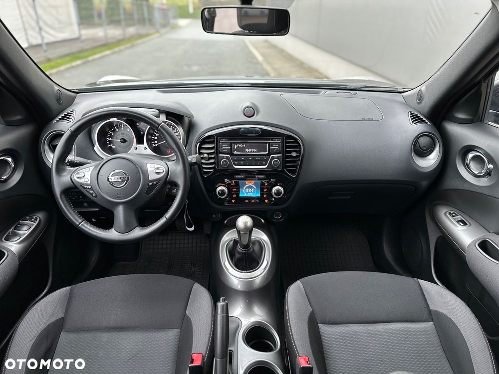 Nissan Juke 1.6 N-Connecta - 24