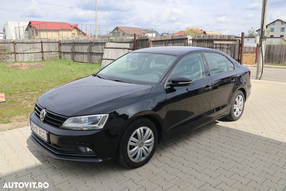 Volkswagen Jetta 1.2 TSI Trendline - 2
