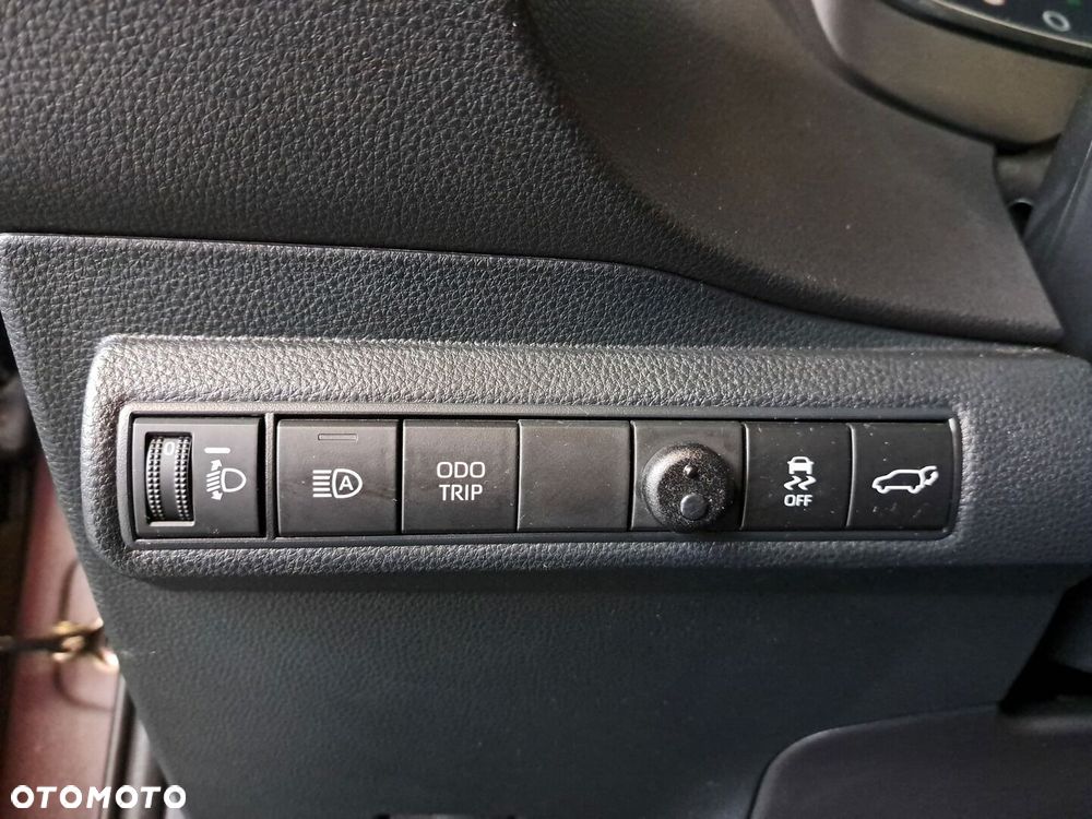 Toyota Corolla 1.8 Hybrid Style - 35