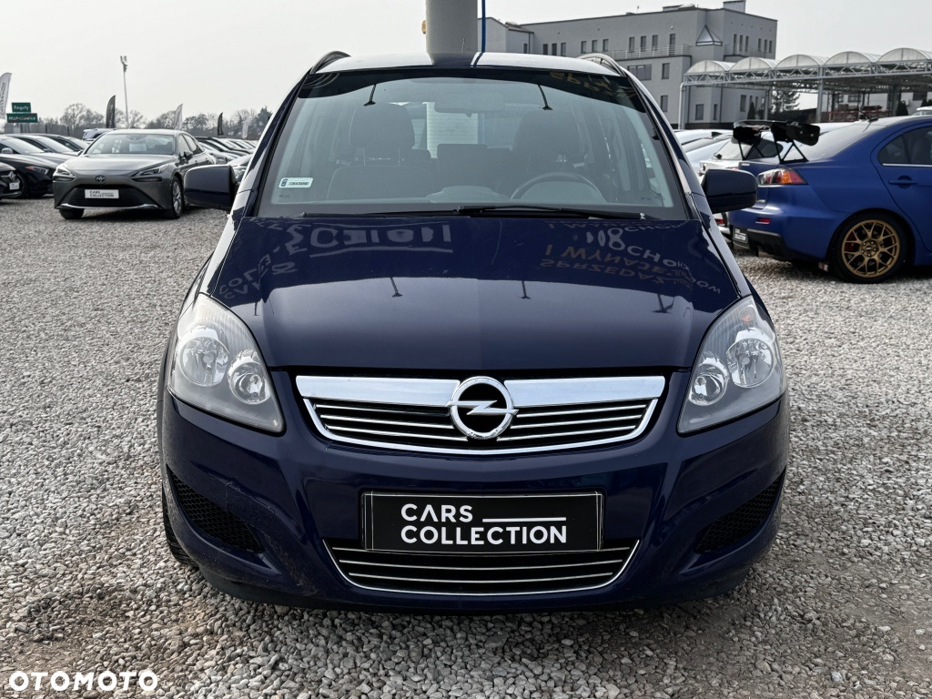 Opel Zafira - 9