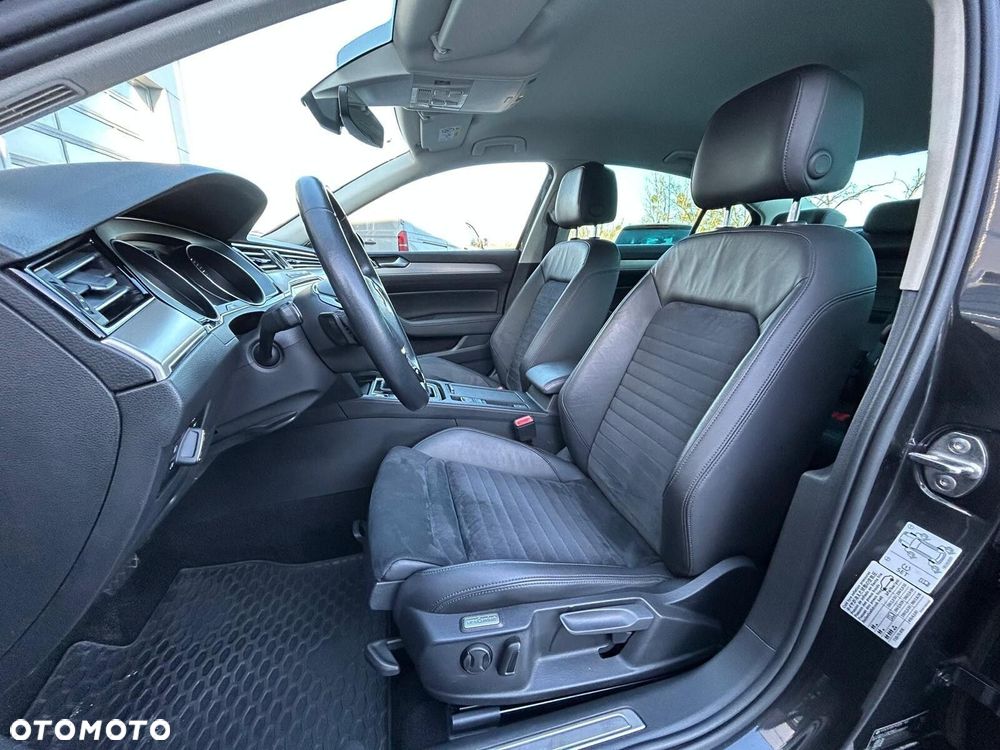 Volkswagen Passat 1.5 TSI EVO Highline DSG - 8