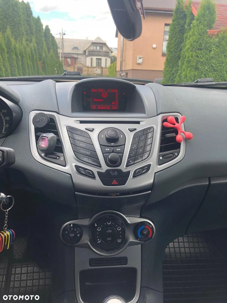 Ford Fiesta 1.6 TDCi Platinium X - 12