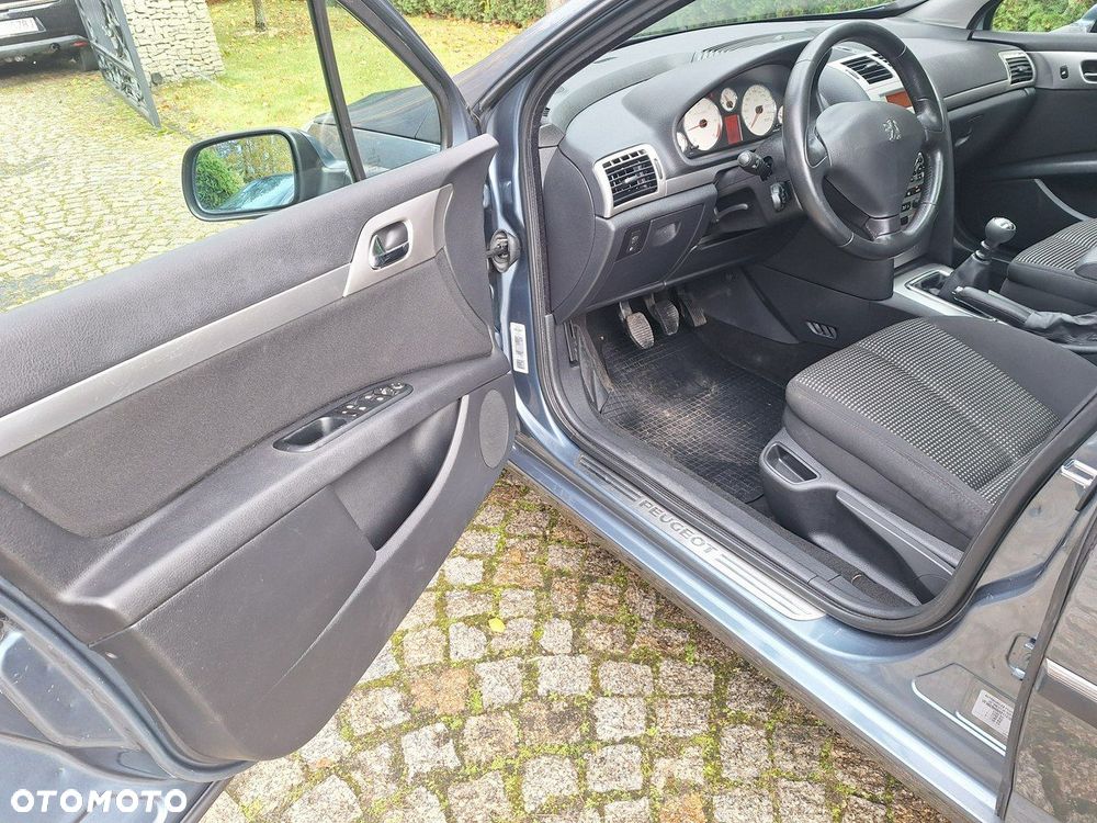 Peugeot 407 SW HDi 135 Sport - 9