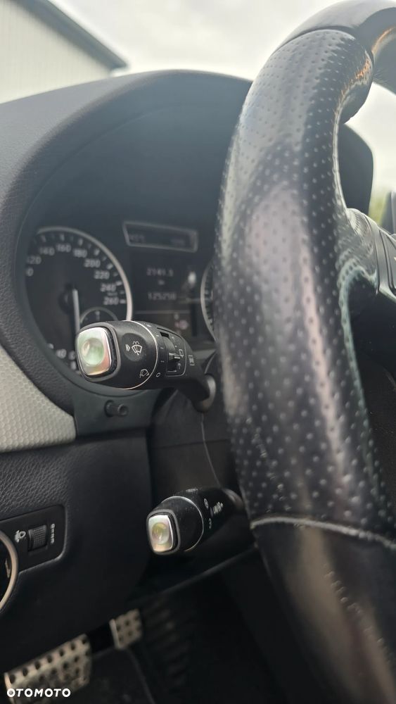 Mercedes-Benz Klasa B 180 (BlueEFFICIENCY) 7G-DCT - 13