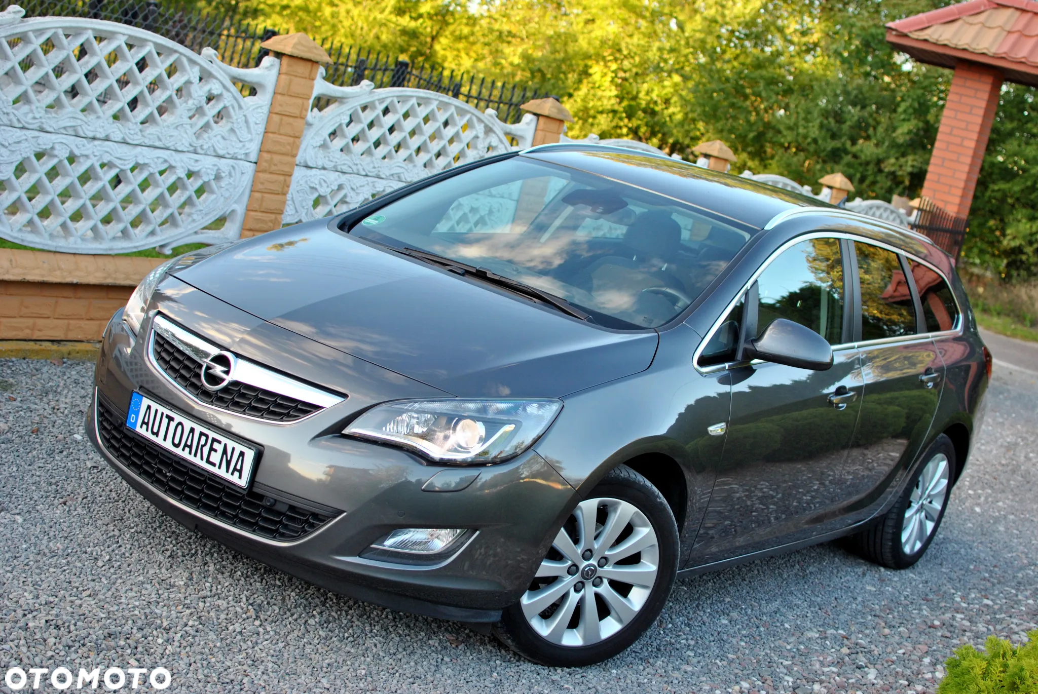 Opel Astra IV 1.4 T Cosmo - 24