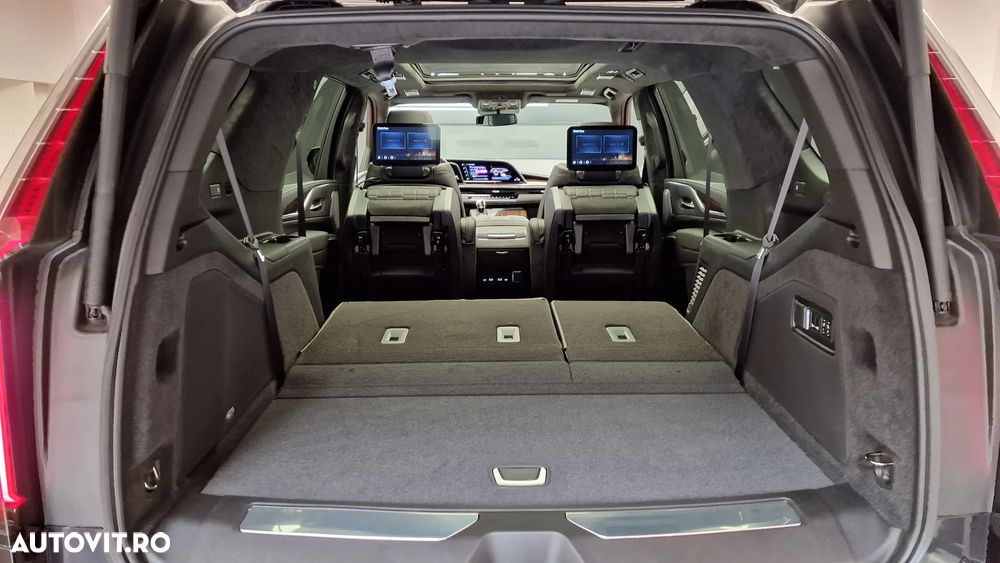 Cadillac Escalade 6.2 V8 AWD AT Platinum - 30