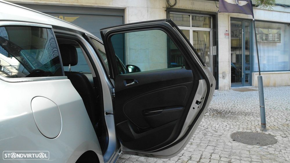 Opel Astra 1.7 CDTi Sport Start/Stop - 17