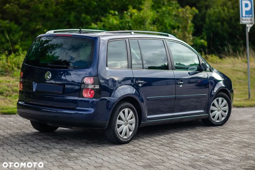 Volkswagen Touran 1.4 TSI United - 12