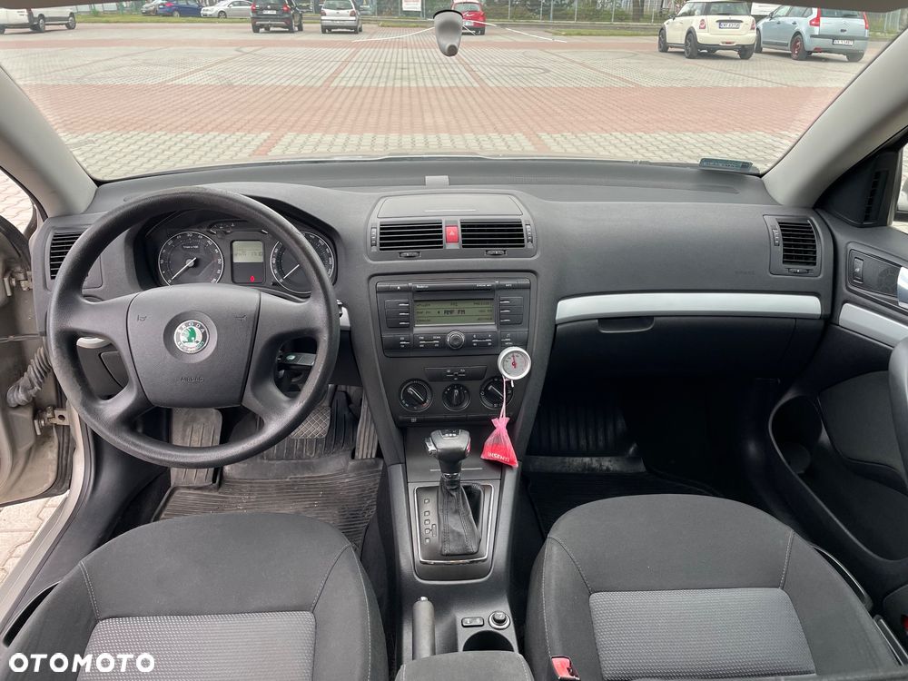 Skoda Octavia 1.9 TDI Classic DSG - 13