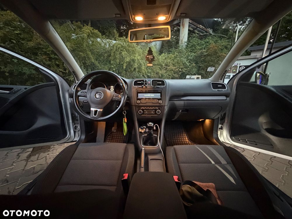 Volkswagen Golf 1.6 TDI Comfortline - 9